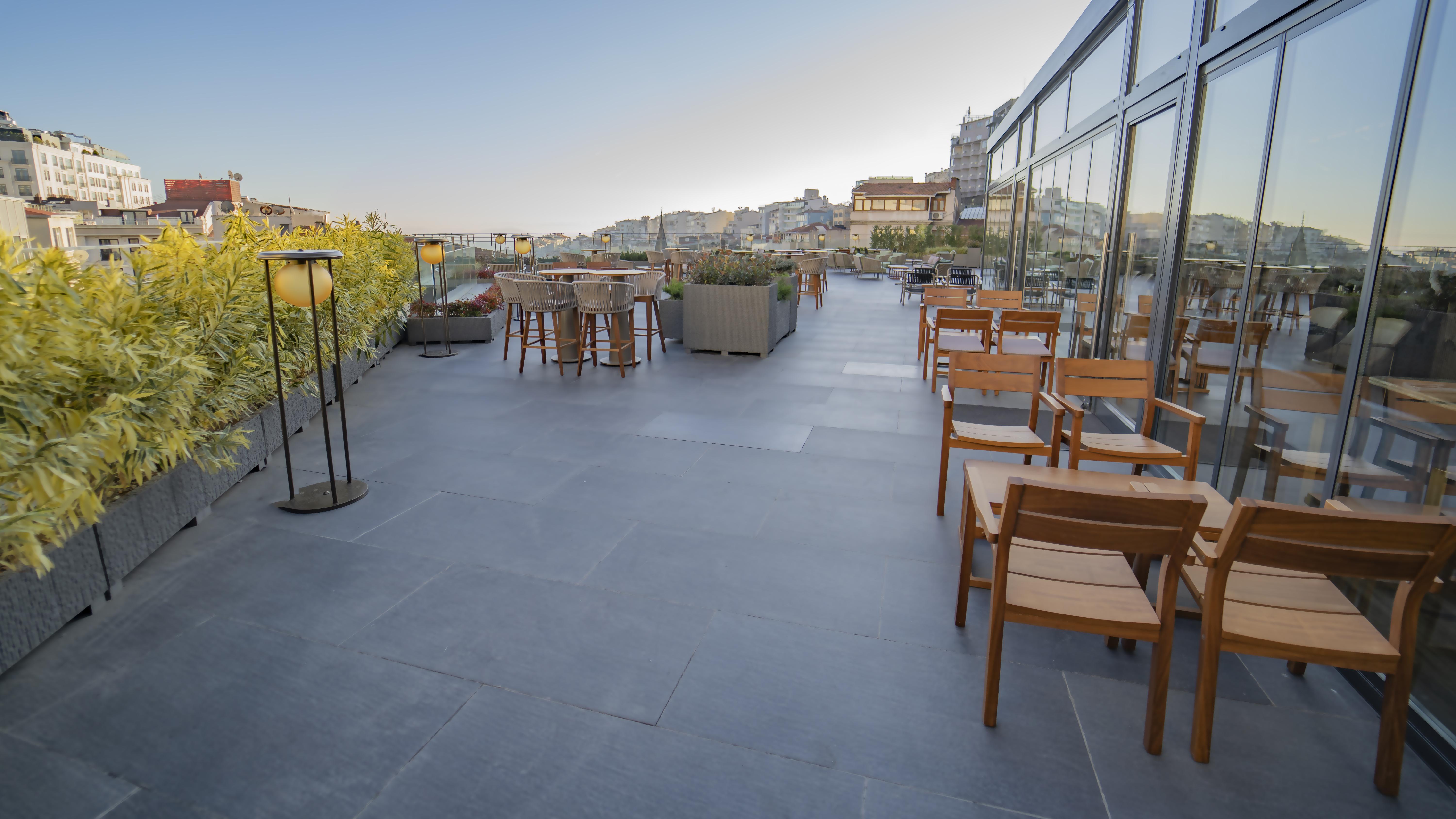 Hotel Sofitel Istanbul Taksim Zewnętrze zdjęcie The Sky Bar