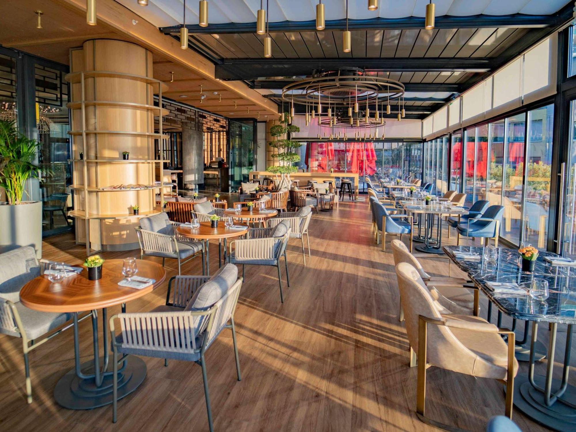Hotel Sofitel Istanbul Taksim Zewnętrze zdjęcie The Terrace
